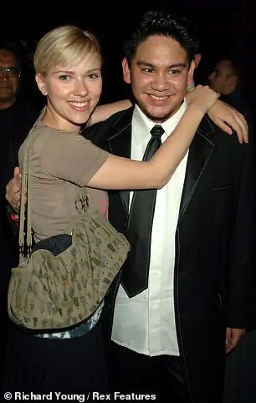 azim  con scarlett johansson