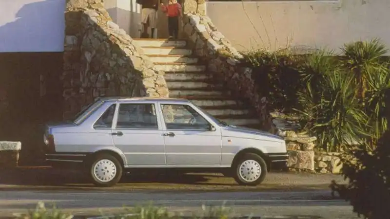 fiat duna  