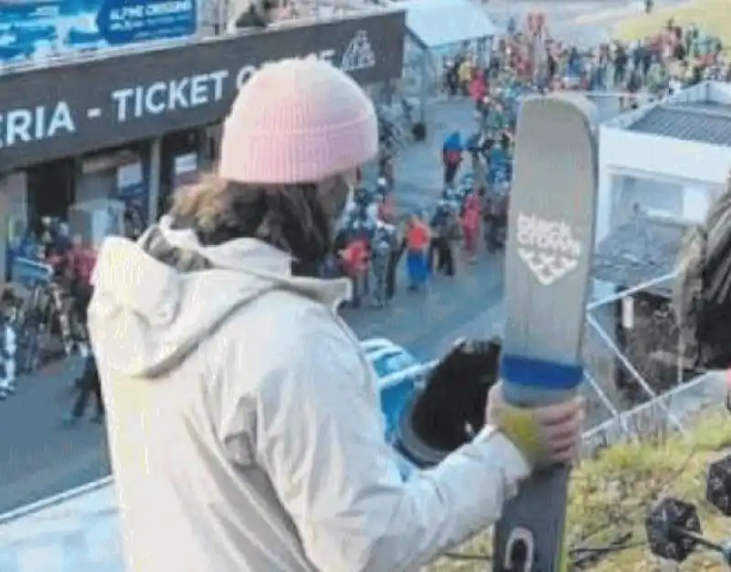 folla a cervinia all apertura delle piste 