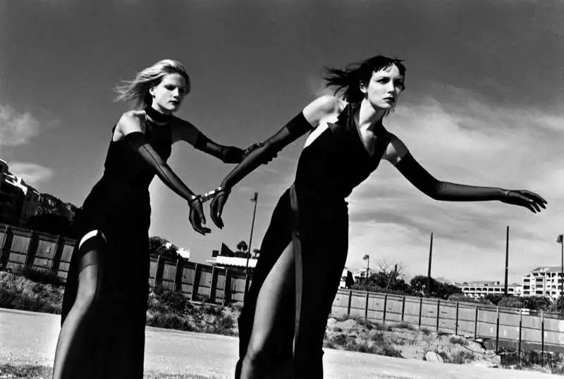 helmut newton 18