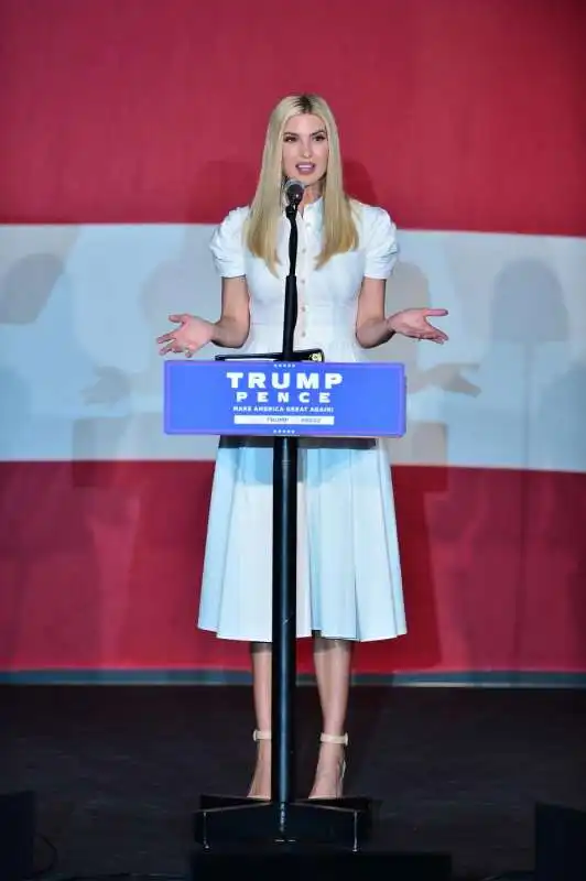 ivanka trump   campagna elettorale in florida 7