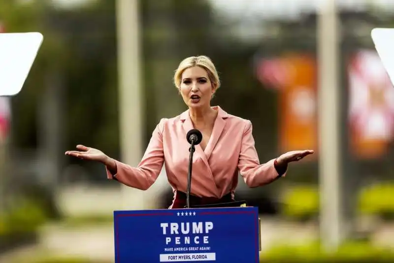 ivanka trump in campagna elettorale a fort myers 1