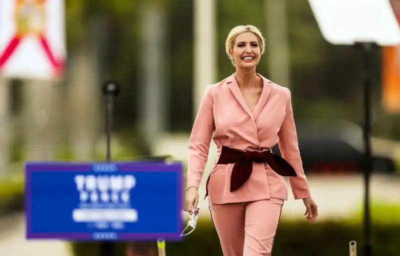 ivanka trump in campagna elettorale a fort myers 2