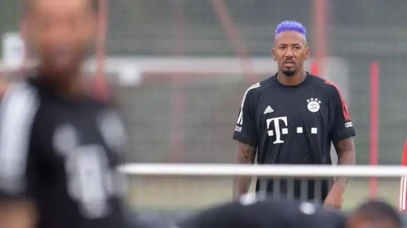 JEROME BOATENG 5