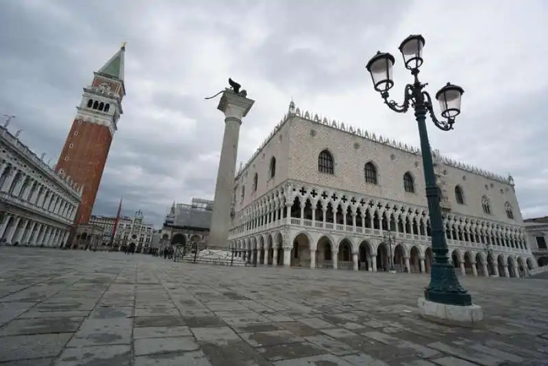 piazza san marco asciutta grazie al mose