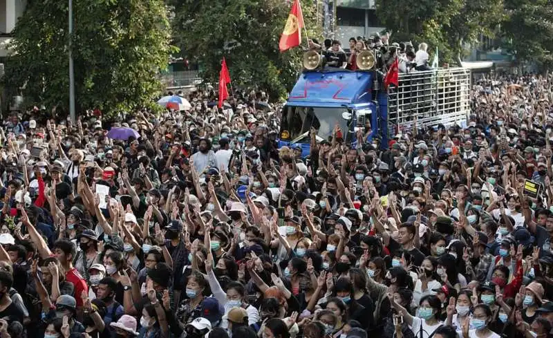 proteste bangkok 23