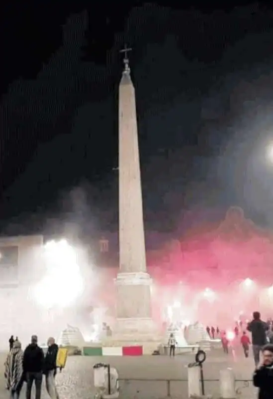 scontri a piazza del popolo   forza nuova e ultras contro le misure anti covid 10