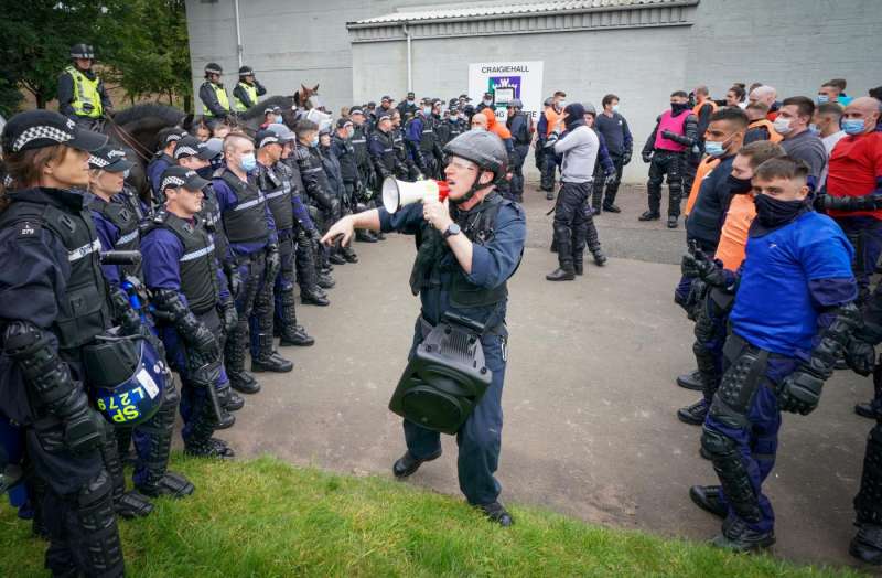 addestramento della polizia scozzese per la cop26 di glasgow 10