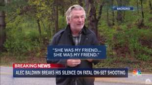 ALEC BALDWIN PARLA PER LA PRIMA VOLTA DOPO L'INCIDENTE SUL SET DI RUST