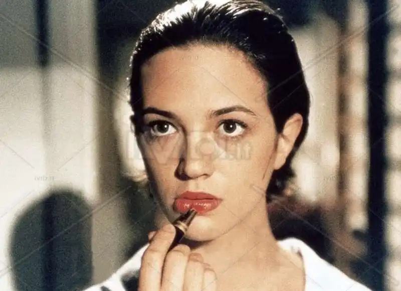 asia argento la sindrome di stendhal     