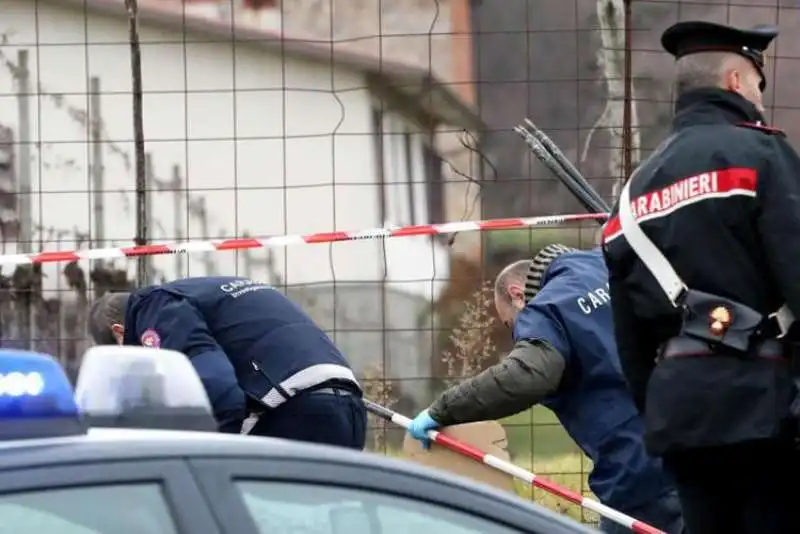 bimba di 5 anni uccisa dalla porta di calcio 3