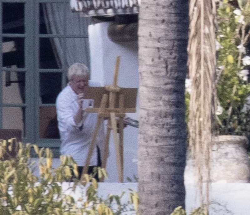 boris johnson dipinge a marbella