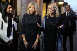 brigitte macron e jill biden