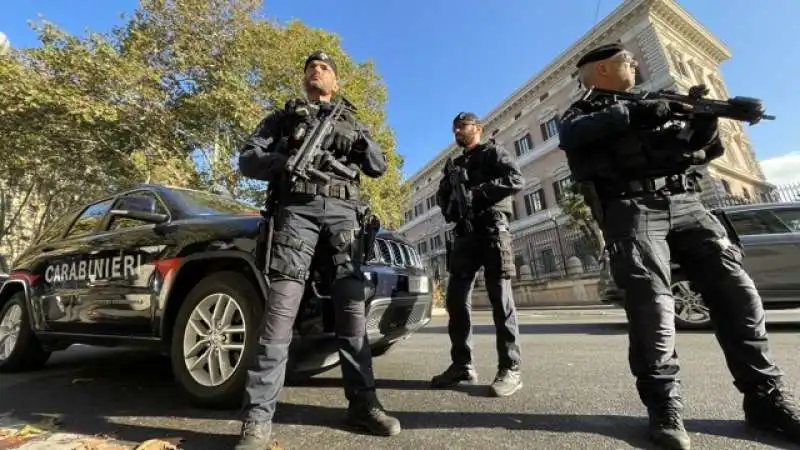 carabinieri a roma   g20