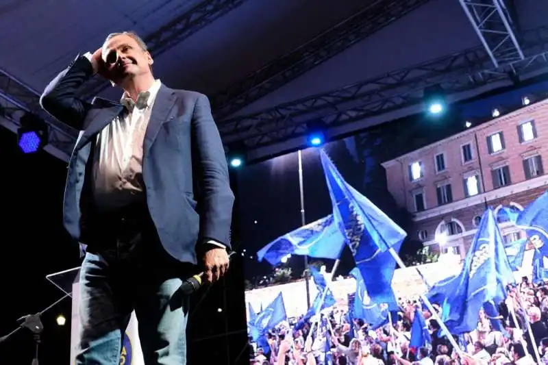 comizio di chiusura di carlo calenda a piazza del popolo   8