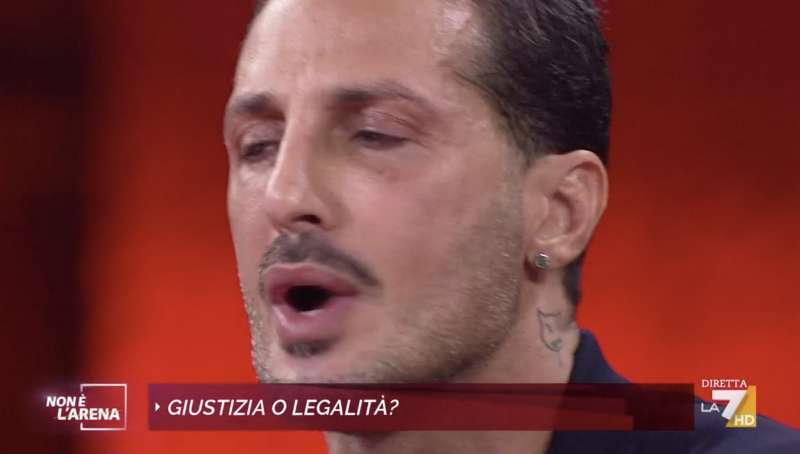 fabrizio corona non e' l'arena 1