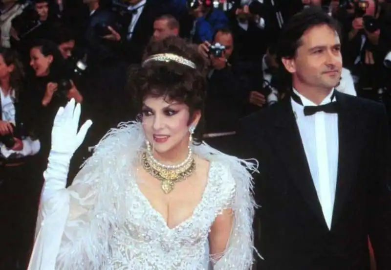 GINA LOLLOBRIGIDA COL FIGLIO Andrea Milko Skofic