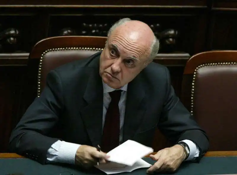 giuliano urbani