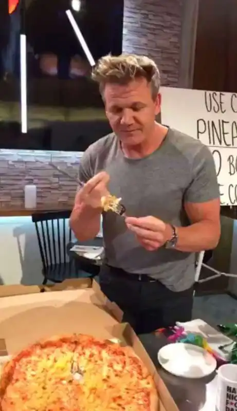 GORDON RAMSAY PIZZA 