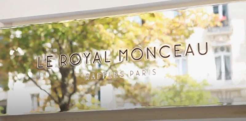 HOTEL ROYAL MONCEAU