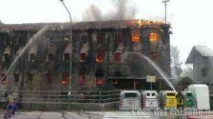 incendio in una palazzina di pinerolo 2