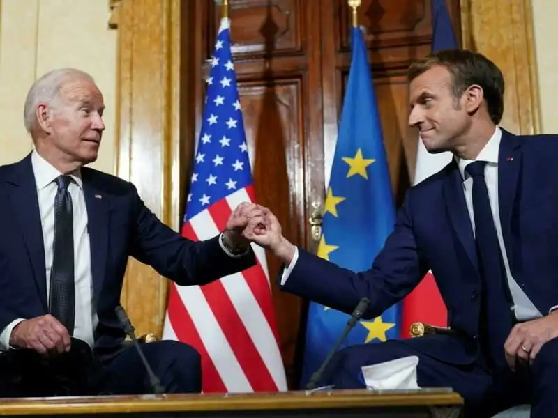 joe biden emmanuel macron 5