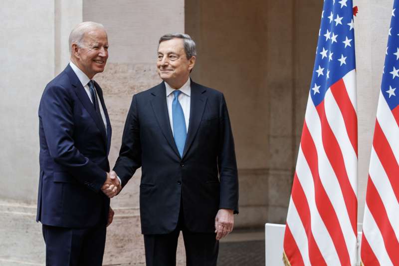 joe biden mario draghi