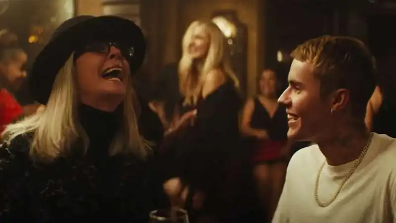 Justin Bieber Diane Keaton 6