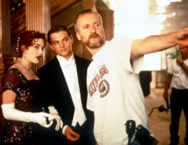 kate winslet leonardo dicaprio james cameron sul set di titanic 