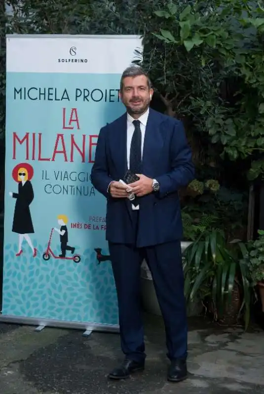 la presentazione del libro la milanese 2 114