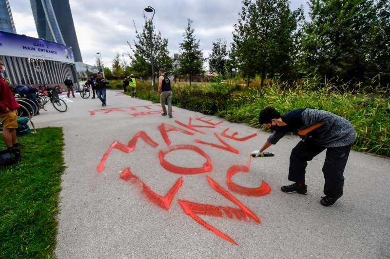 la protesta ambientalista a milano per il pre cop 2021 3