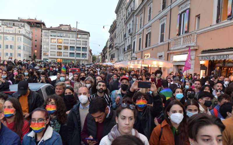 manifestazione di protesta contro la bocciatura del ddl zan foto di bacco (10)