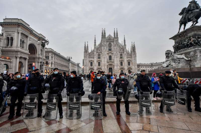 manifestazione no green pass milano 13