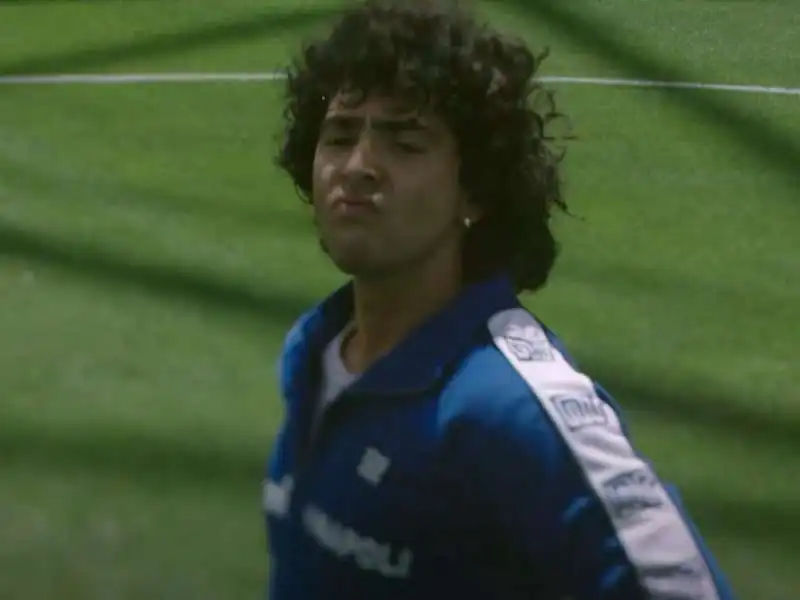 maradona serie tv 77