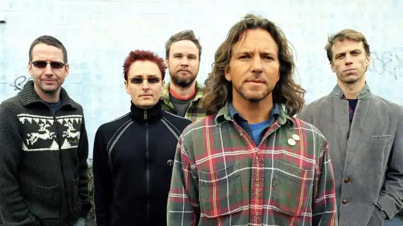 pearl jam twenty 