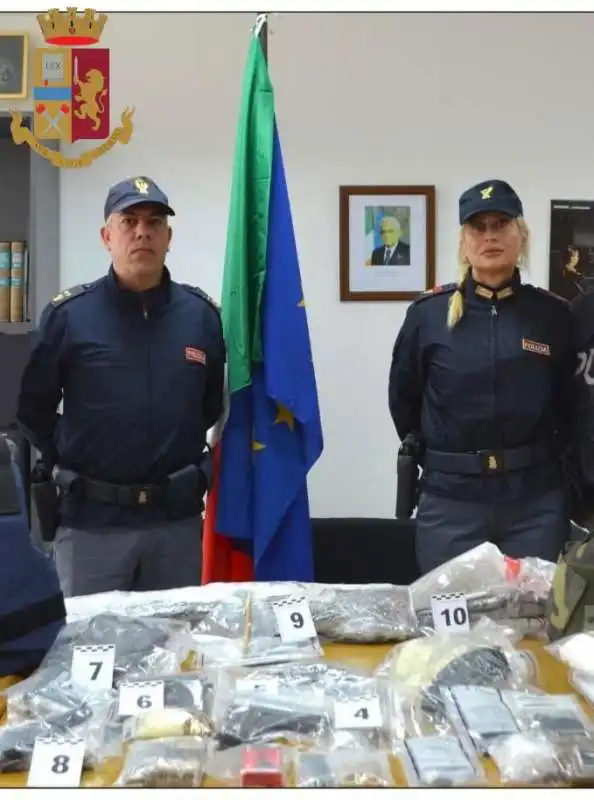 SEQUESTRO ARMI DROGA ANZIO