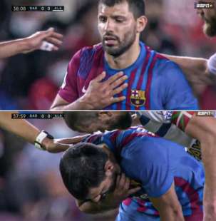 sergio aguero si sente male durante barcellona alaves 2