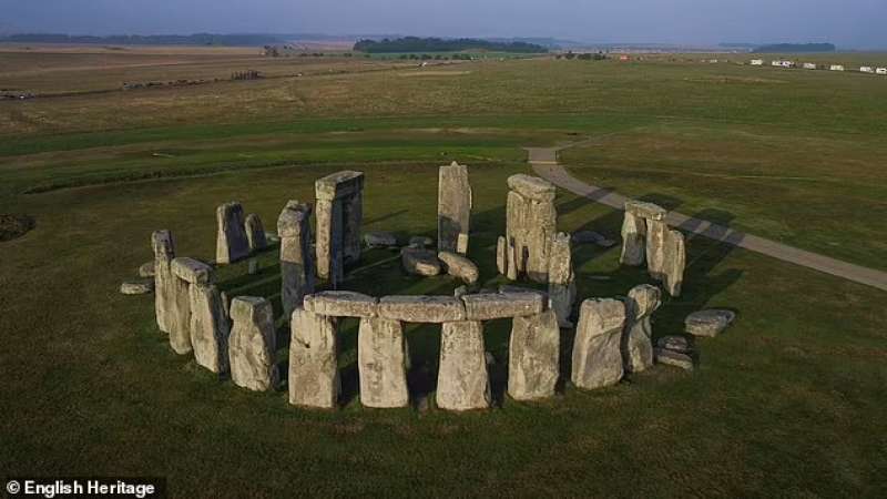 Stonehenge 2