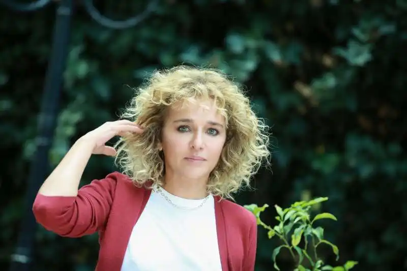 valeria golino 3