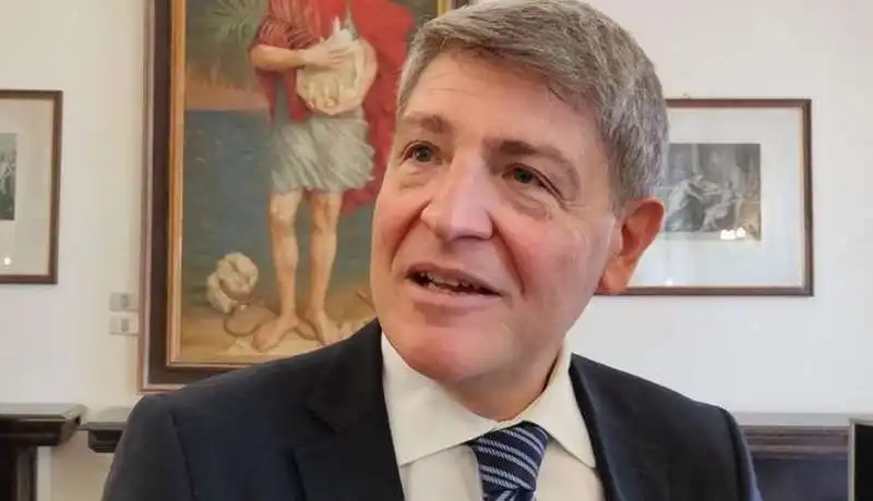 valerio valenti prefetto di trieste