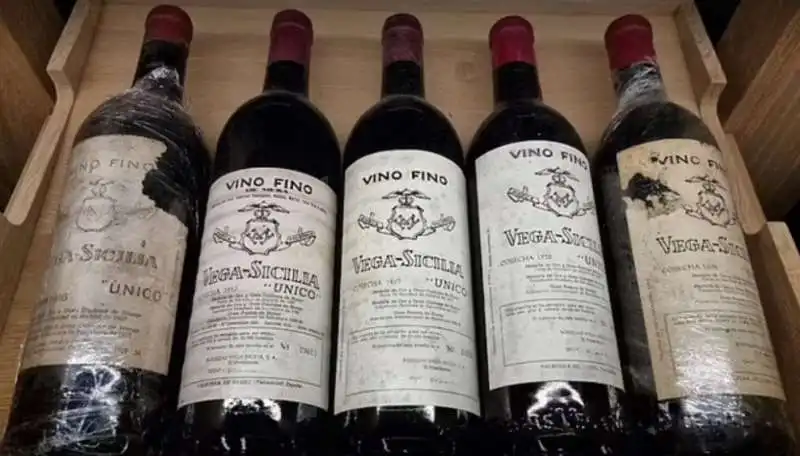 vino fino vega sicilia 