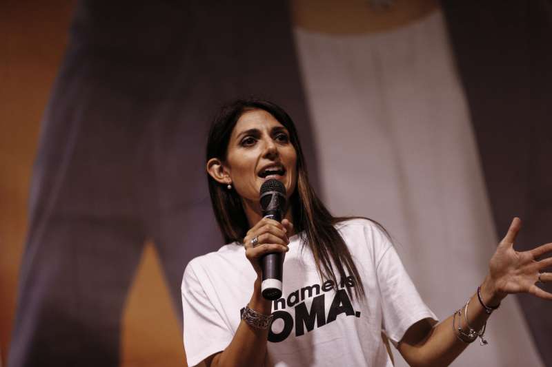 virginia raggi 8