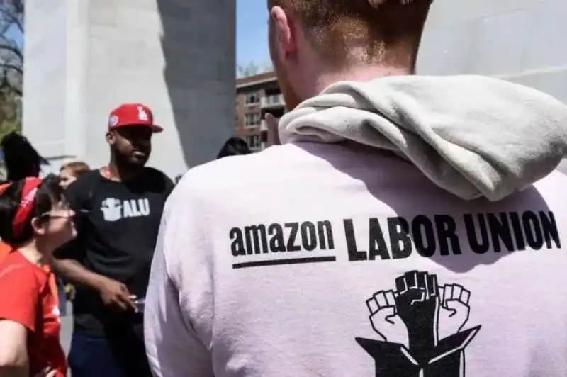 amazon labour union