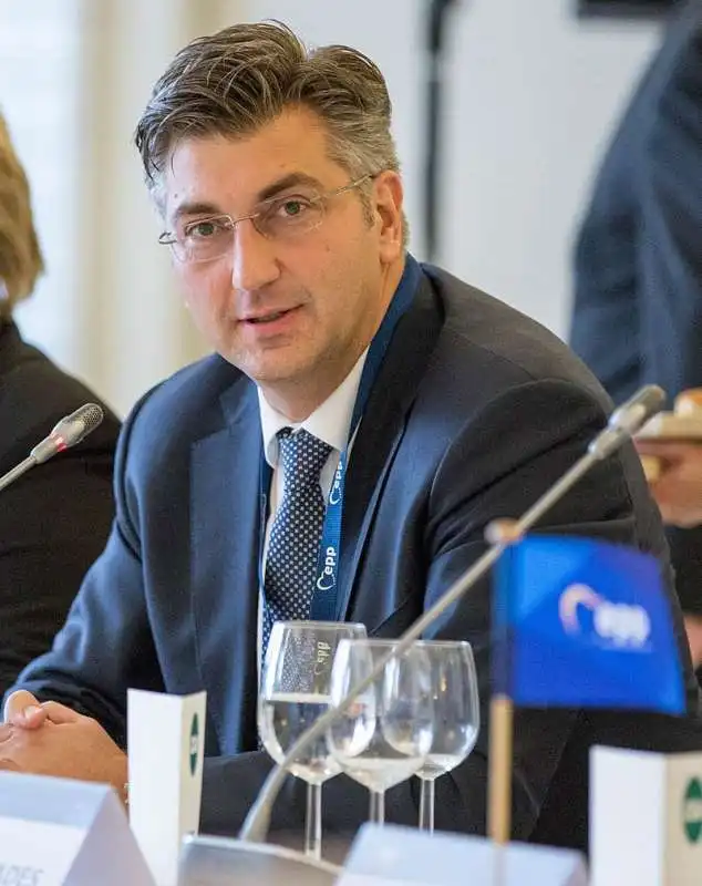 ANDREJ PLENKOVIC  2