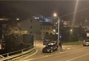 brigadiere asserragliato nella caserma di asso (como) 8