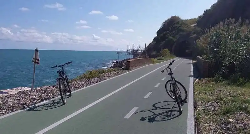 COSTA TRABOCCHI PISTA CICLABILE