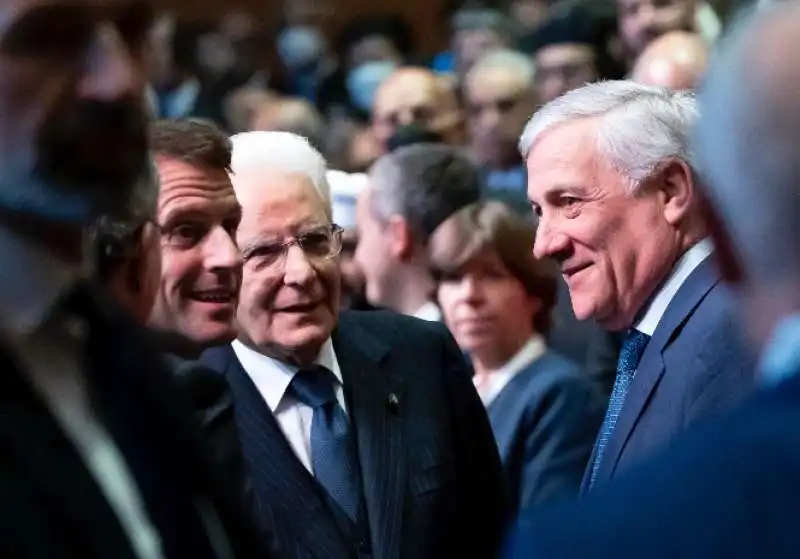 emmanuel macron sergio mattarella  antonio tajani al meeting 'il grido della pace'   santegidio 