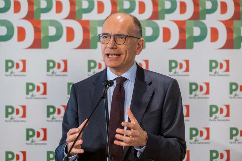 enrico letta alla direzione pd 1