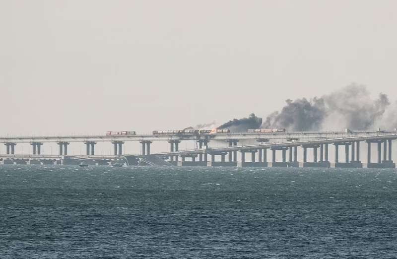 esplosione ponte tra crimea e russia 4