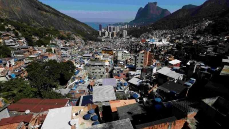 FAVELA RIO DE JANEIRO 3